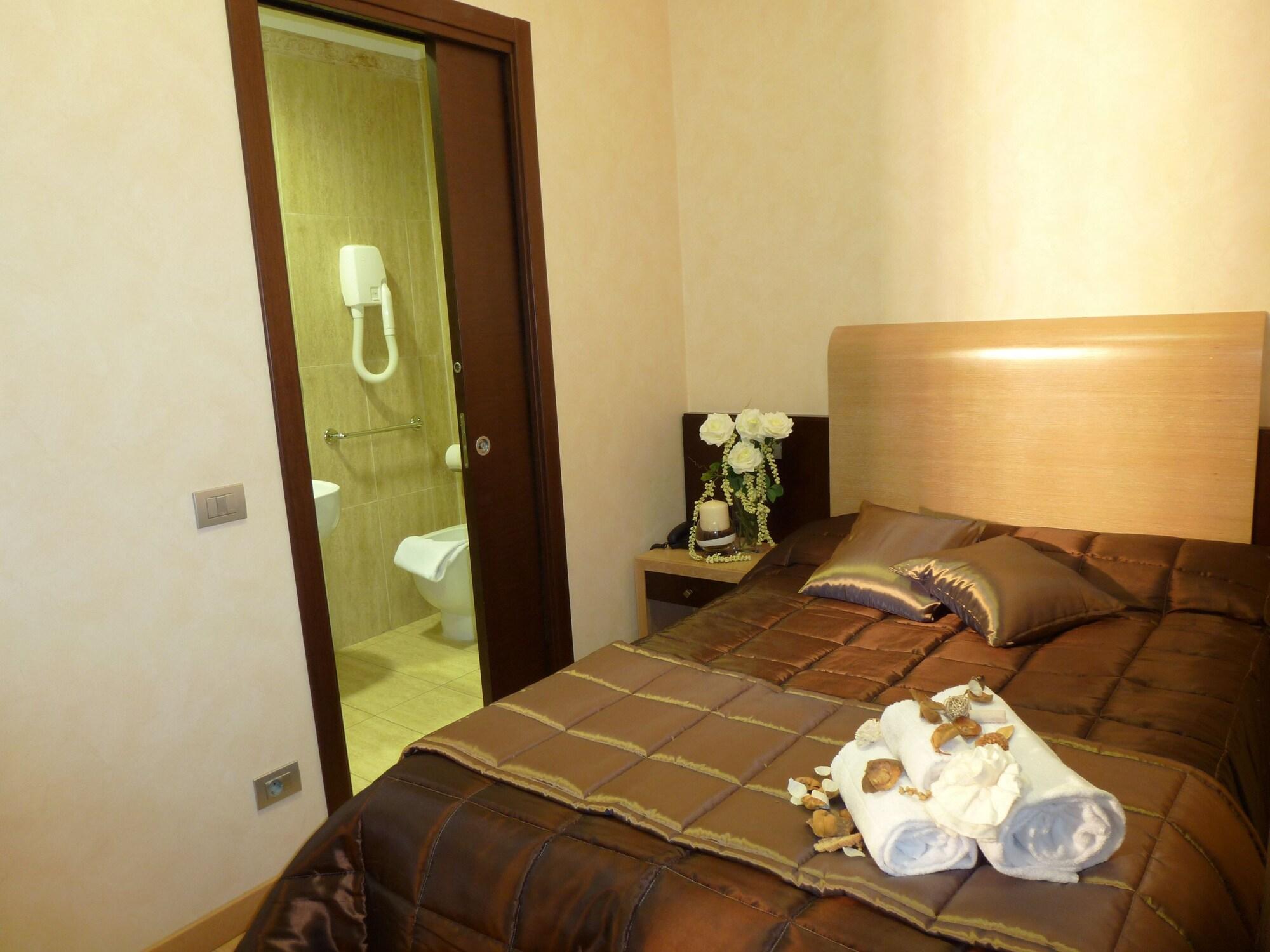 ยูโรเฮาส์โรมแอร์พอร์ต Hotel ฟิวมิชีโน ภายนอก รูปภาพ