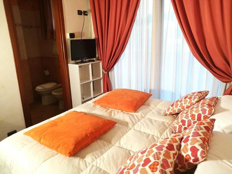 ยูโรเฮาส์โรมแอร์พอร์ต Hotel ฟิวมิชีโน ภายนอก รูปภาพ